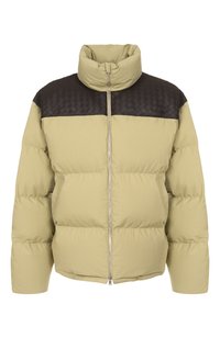 Светло-зеленый