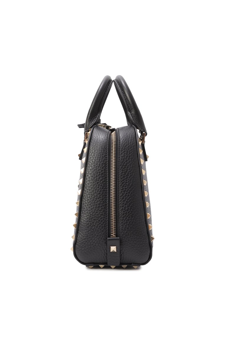 Женская сумка rockstud  VALENTINO черного цвета, арт. 6W2B0Q96/VSF | Фото 4 (Размер: medium; Материал: Натуральная кожа; Ремень/цепочка: На ремешке)