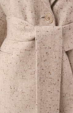 Женский кашемировый жакет KITON бежевого цвет�а, арт. D58502K0518E02 | Фото 6 (Драгоценные камни: Проставлено; Материал внешний: Кашемир, Шерсть; Рукава: Длинные; Материал сплава: Проставлено; Длина (для топов): Удлиненные; Женское Кросс-КТ: Жакет-одежда; 1-2-бортные: Однобортные; Стили: Классический)