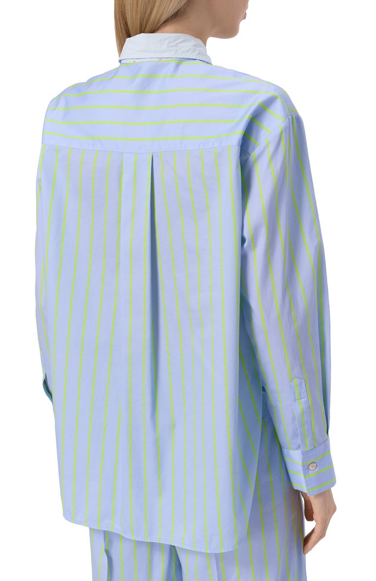 Женская хлопковая рубашка FORTE_FORTE голубого цвета, арт. 13610_MY SHIRT | Фото 4 (Длина (для топов): Удлиненные; Драгоценные камни: Проставлено; Рукава: Длинные; Материал сплава: Проставлено; Же�нское Кросс-КТ: Рубашка-одежда; Кросс-КТ: костюм; Принт: Полоска, С принтом; Стили: Классический; Материал внешний: Хлопок)