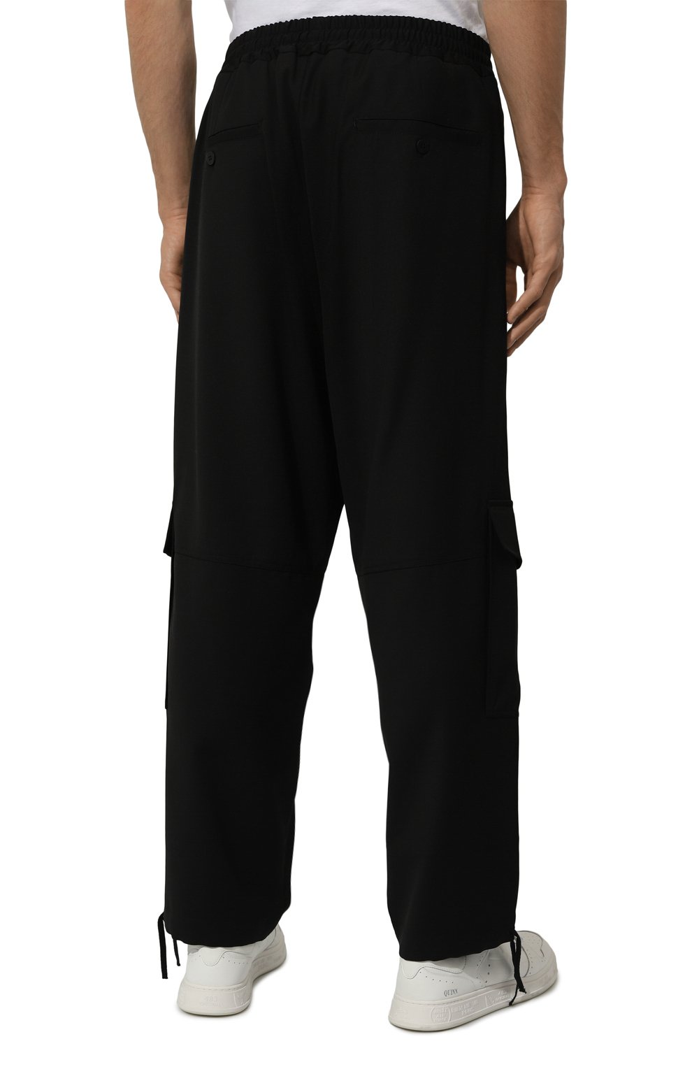 Шерстяные брюки-карго ISABEL BENENATO черного цвета по цене 87550 руб., арт. UW34F24, фото 4 Шерстяные брюки-карго ISABEL BENENATO, арт. UW34F24, фото 4