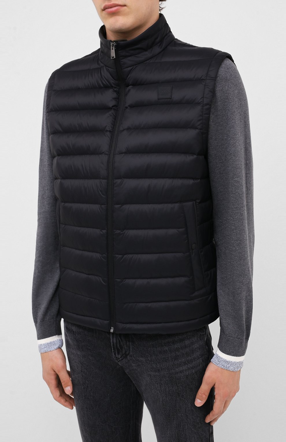 Пуховый жилет BOSS черного цвета по цене 24200 руб., арт. 50427097, фото 3 Пуховый жилет BOSS, арт. 50427097, фото 3