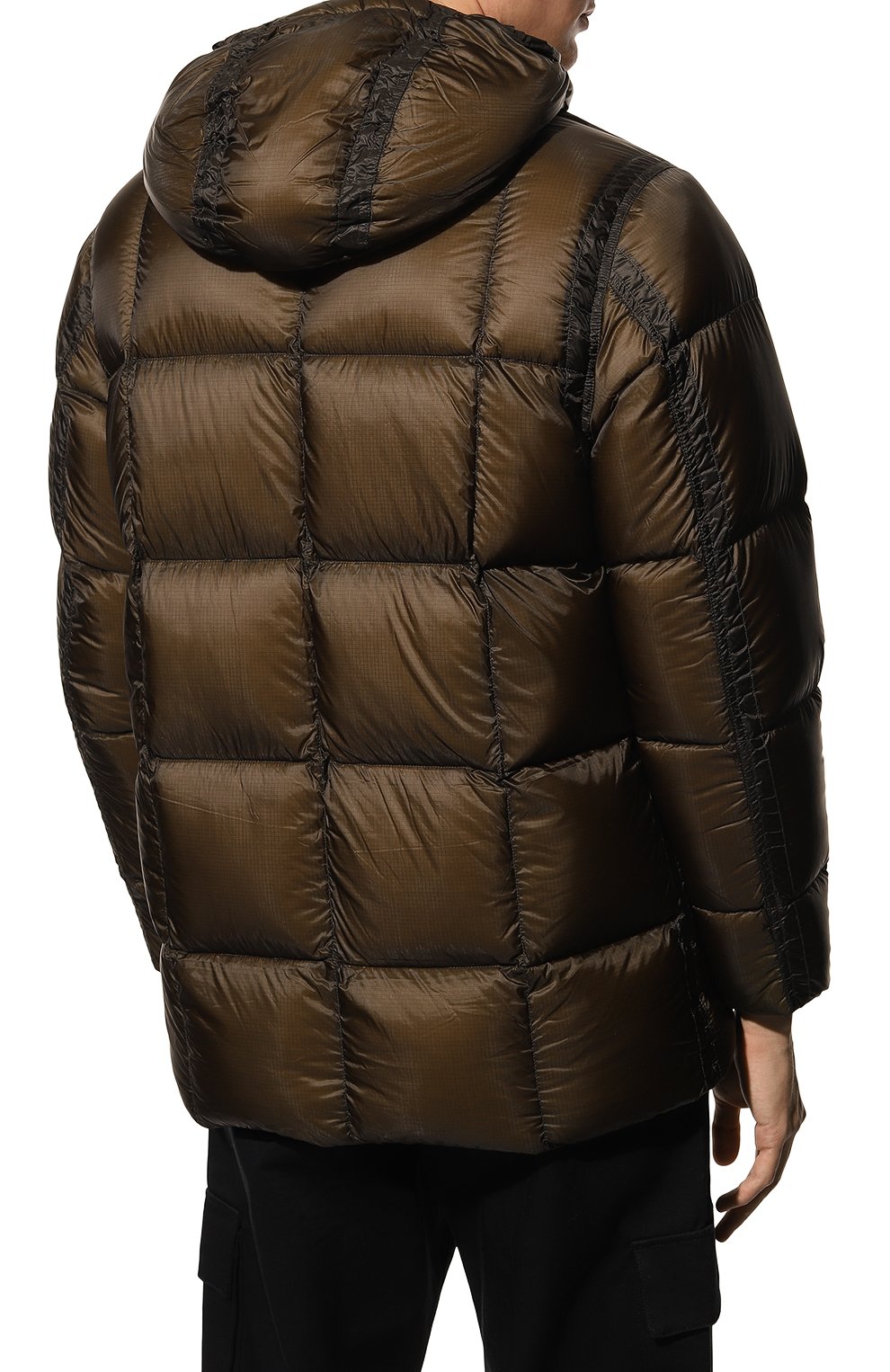 Пуховик C.P. COMPANY хаки цвета по цене 96250 руб., арт. 13CM0W176A-006099A, фото 4 Пуховик C.P. COMPANY, арт. 13CM0W176A-006099A, фото 4