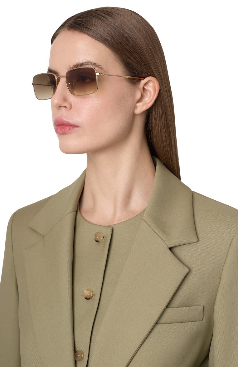 Женские солнцезащитные очки RAY-BAN коричневого цвета, арт. 3746-001/51 | Фото 3 (Региональные ограничения белый список (Axapta Mercury): Не проставлено; Нос: Не проставлено; Тип очков: С/з; Материал: Металл; Кросс-КТ: С/з-унисекс; Очки форма: Прямоугольные; Оптика Гендер: оптика-унисекс)