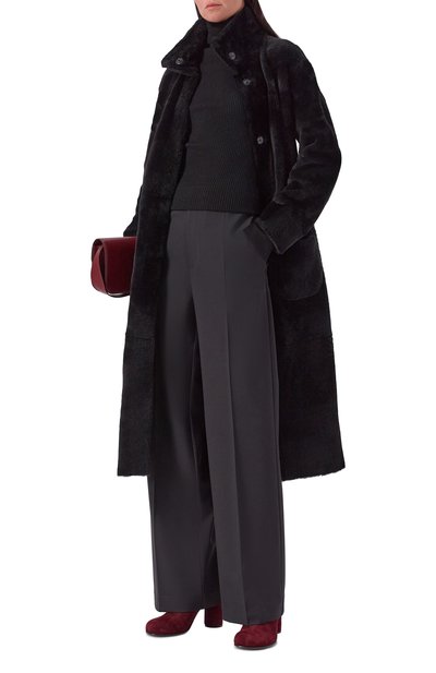 Дубленка из овчины SIMONETTA RAVIZZA черного цвета по цене 459500 руб., арт. F05C0142H21, фото 2 Дубленка из овчины SIMONETTA RAVIZZA, арт. F05C0142H21, фото 2