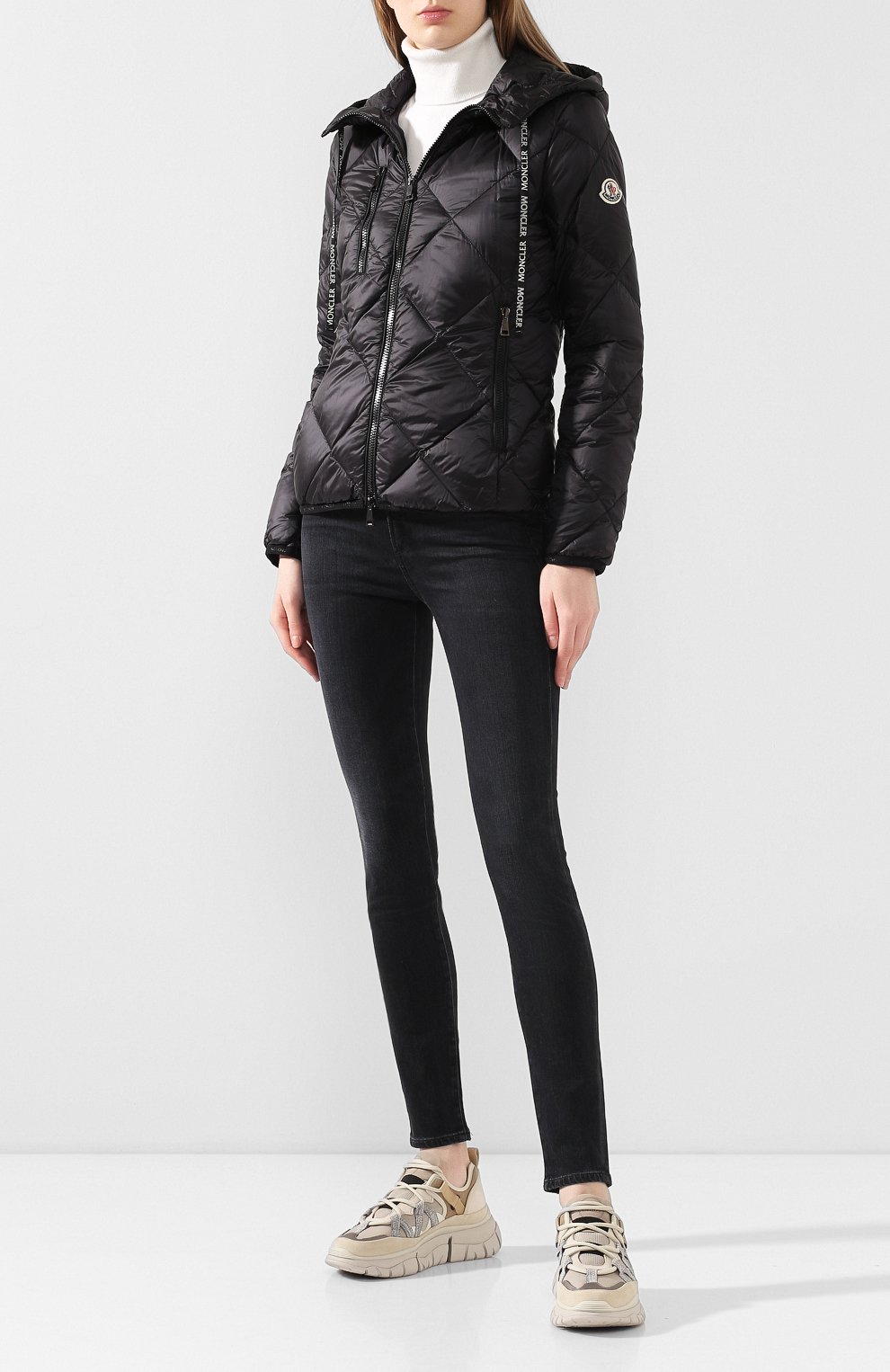 Пуховая куртка oulx MONCLER, арт. F1-093-1A536-00-C0381, фото 2