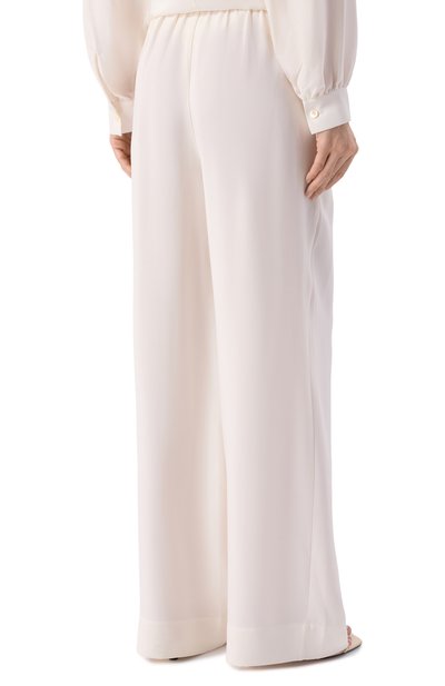 Шелковые брюки 12 STOREEZ кремового цвета по цене 32000 руб., арт. 136852, фото 4 Шелковые брюки 12 STOREEZ, арт. 136852, фото 4