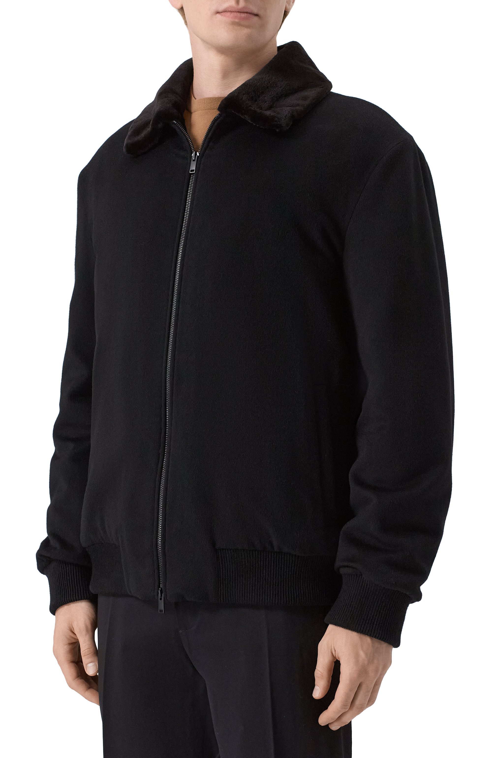 Бомбер из шерсти викуньи с подкладкой из норки MVST черного цвета по цене 2975000 руб., арт. FTECK-ES4705V/5945-VICUNA, фото 3 Бомбер из шерсти викуньи с подкладкой из норки MVST, арт. FTECK-ES4705V/5945-VICUNA, фото 3