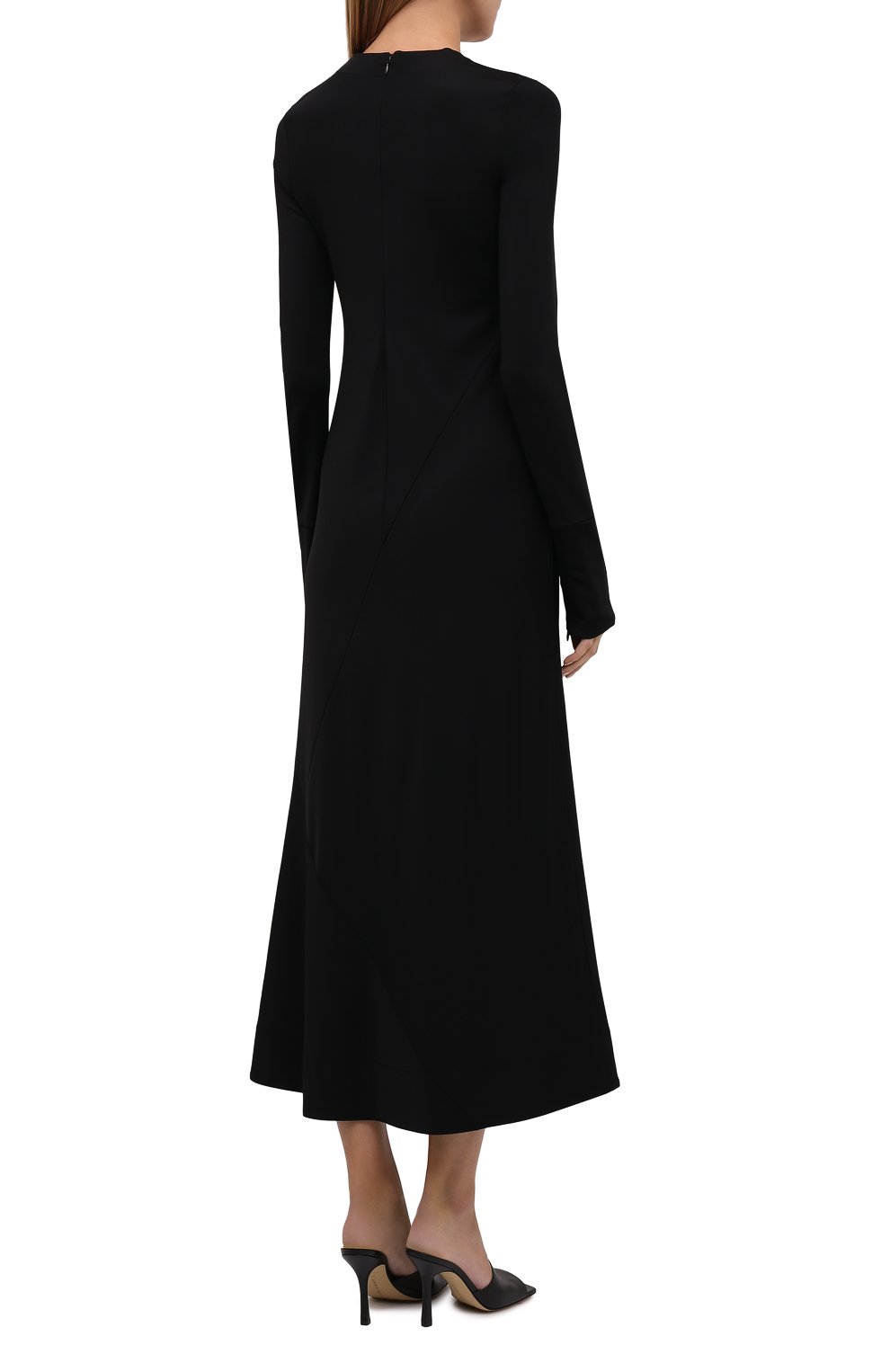 Платье из вискозы JIL SANDER черного цвета по цене 103500 руб., арт. JSCT715012-WT397908, фото 4 Платье из вискозы JIL SANDER, арт. JSCT715012-WT397908, фото 4