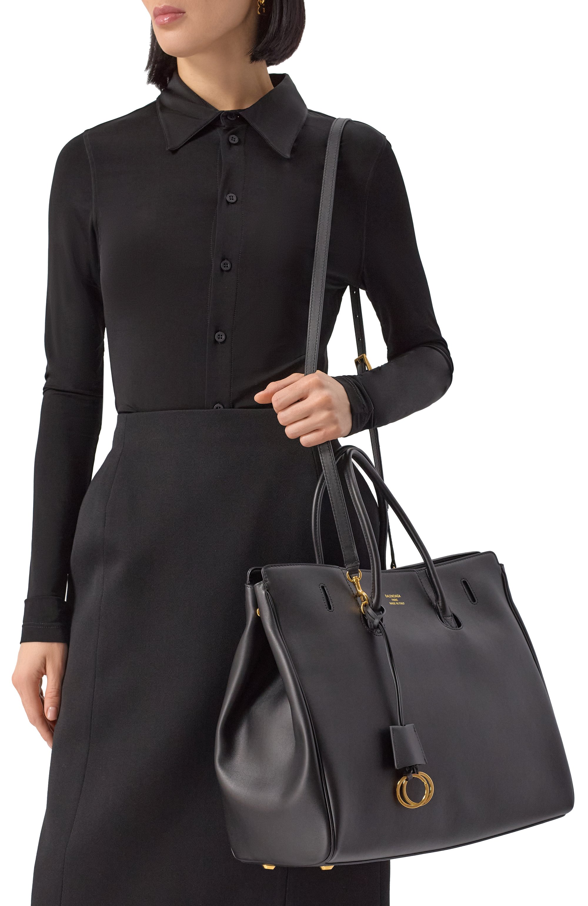 Сумка-тоут hampton medium BALENCIAGA черного цвета по цене 480000 руб., арт. 813354/2ABAV, фото 8 Сумка-тоут hampton medium BALENCIAGA, арт. 813354/2ABAV, фото 8