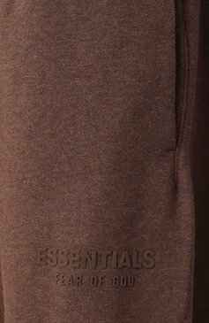 Мужские хлопковые джоггеры FEAR OF GOD темно-коричневого цвета, арт. 130SU242022F-M-353 | Фото 6 (Длина (брюки, джинсы): Стандартные; Материал сплава: Проставлено; Материал внешний: Хлопок; Драгоценные камни: Проставлено; Стили: Кэжуэл, Спорт-шик; Силуэт М (брюки): Джоггеры)
