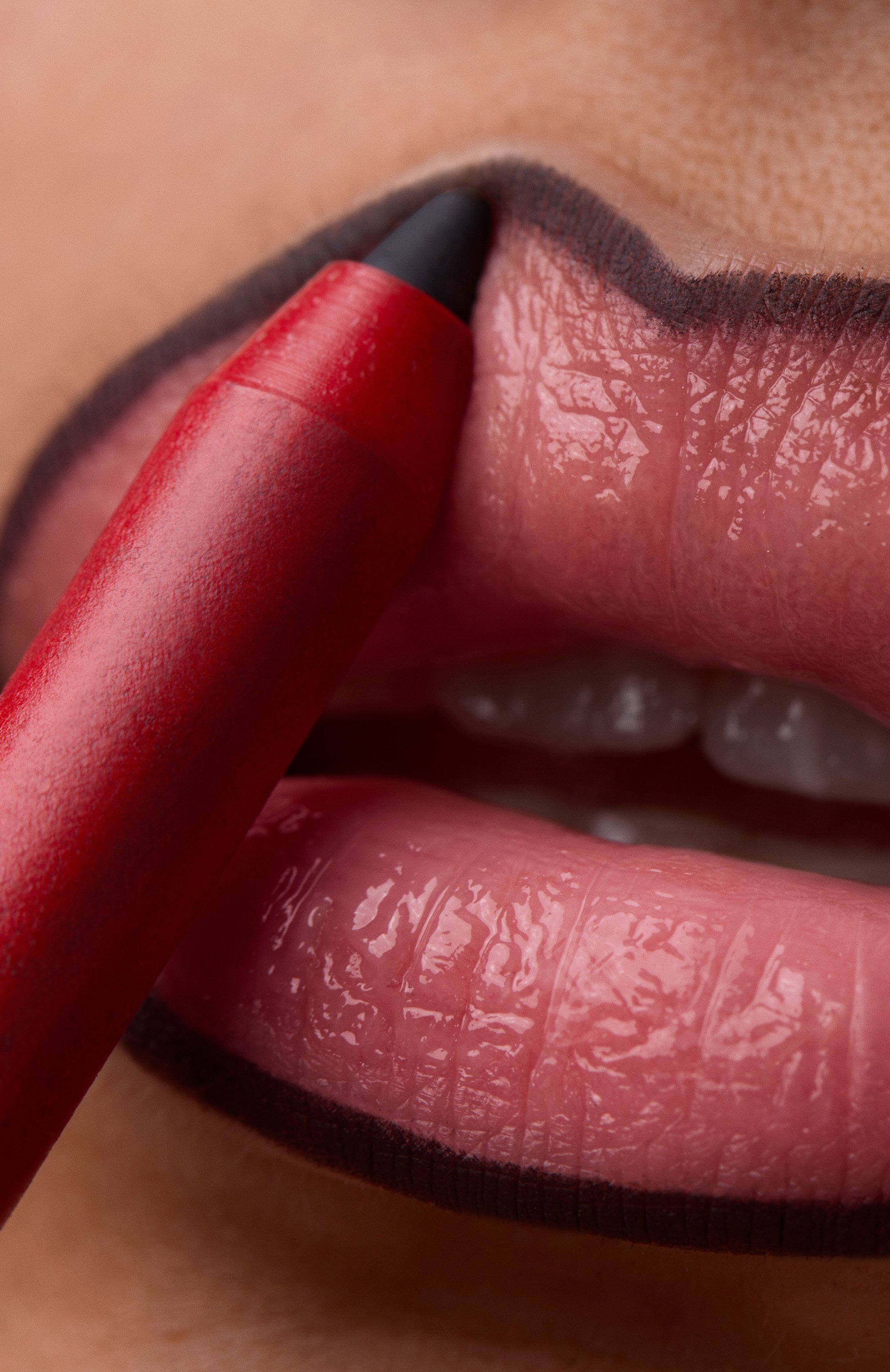 Карандаш для глаз и губ glamliner, оттенок grafika khol 99 (1,3g) CHRISTIAN LOUBOUTIN, арт. 8435415094481, фото 7