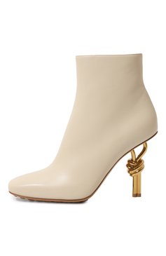 Женские кожаные ботильоны knot BOTTEGA VENETA кремвого цвета, арт. 763831/V3M70 | Фото 4 (Драгоценные камни: Пр�оставлено; Каблук высота: Высокий; Материал сплава: Проставлено; Подошва: Плоская; Материал внутренний: Натуральная кожа; Материал утеплителя: Без утеплителя; Каблук тип: Фигурный; Материал внешний: Натуральная кожа)