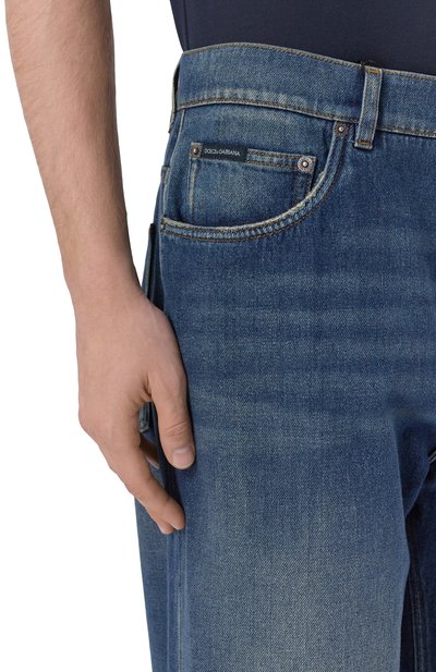 Джинсы over DOLCE & GABBANA синего цвета по цене 111500 руб., арт. GP18LD/G80V1, фото 5 Джинсы over DOLCE & GABBANA, арт. GP18LD/G80V1, фото 5