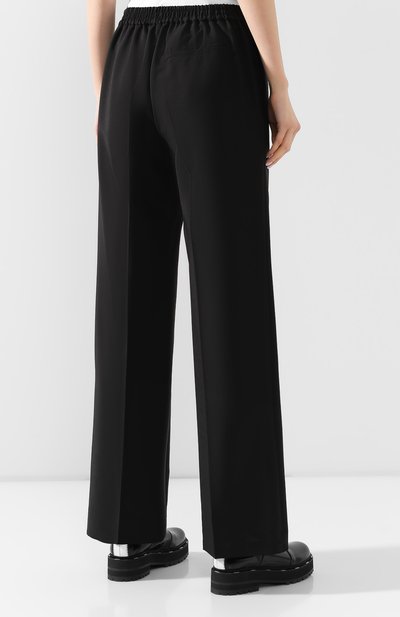 Брюки со стрелками ACNE STUDIOS черного цвета по цене 28800 руб., арт. AK0216/W, фото 4 Брюки со стрелками ACNE STUDIOS, арт. AK0216/W, фото 4