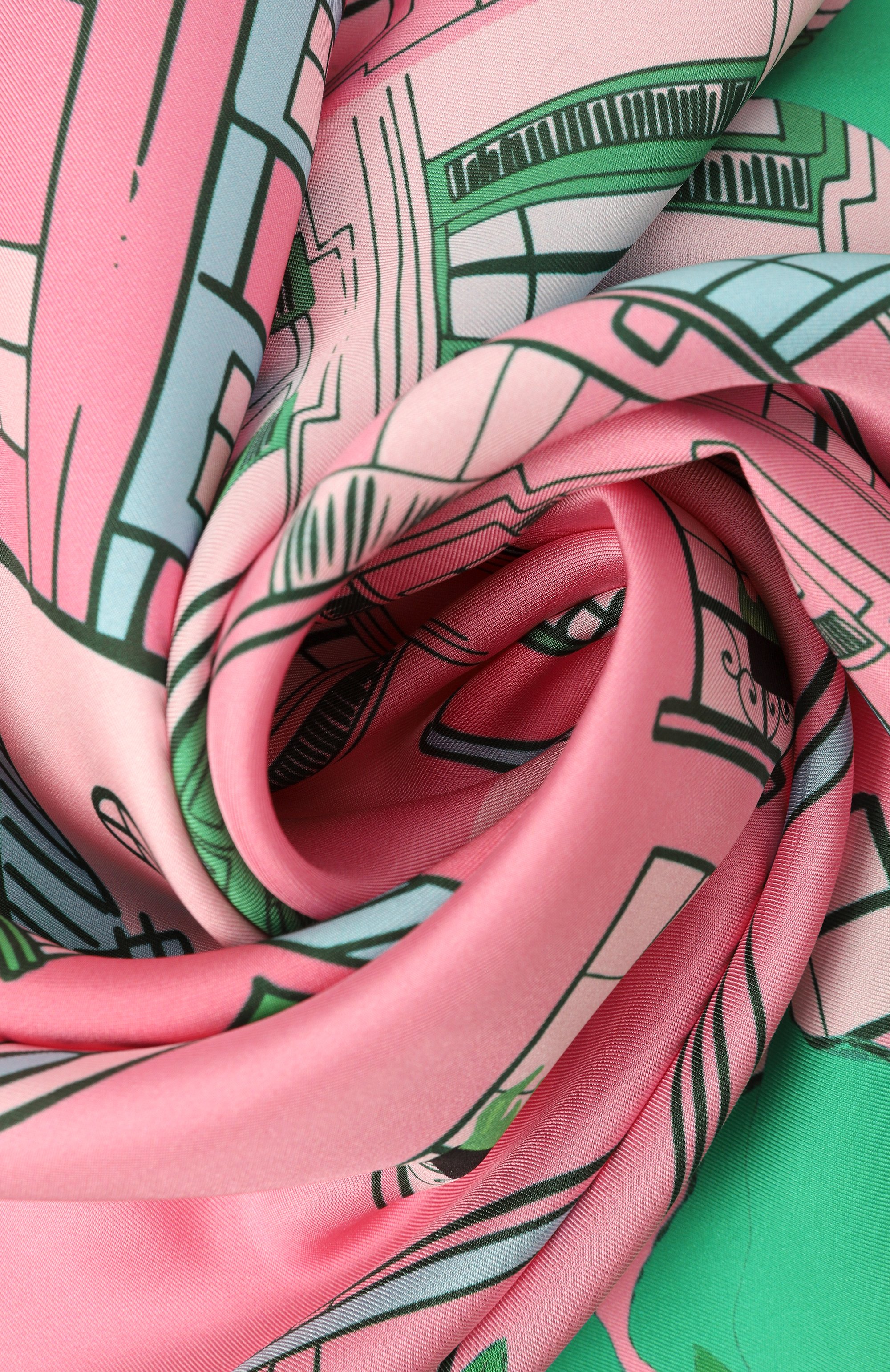 Шелковый платок montmartre PETITJEAN PARIS розового цвета по цене 35000 руб., арт. 7C26, фото 3 Шелковый платок montmartre PETITJEAN PARIS, арт. 7C26, фото 3