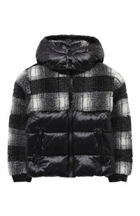 Черно-белый