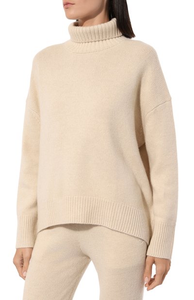 Кашемировый свитер ADDICTED кремового цвета по цене 77800 руб., арт. MK840, фото 3 Кашемировый свитер ADDICTED, арт. MK840, фото 3