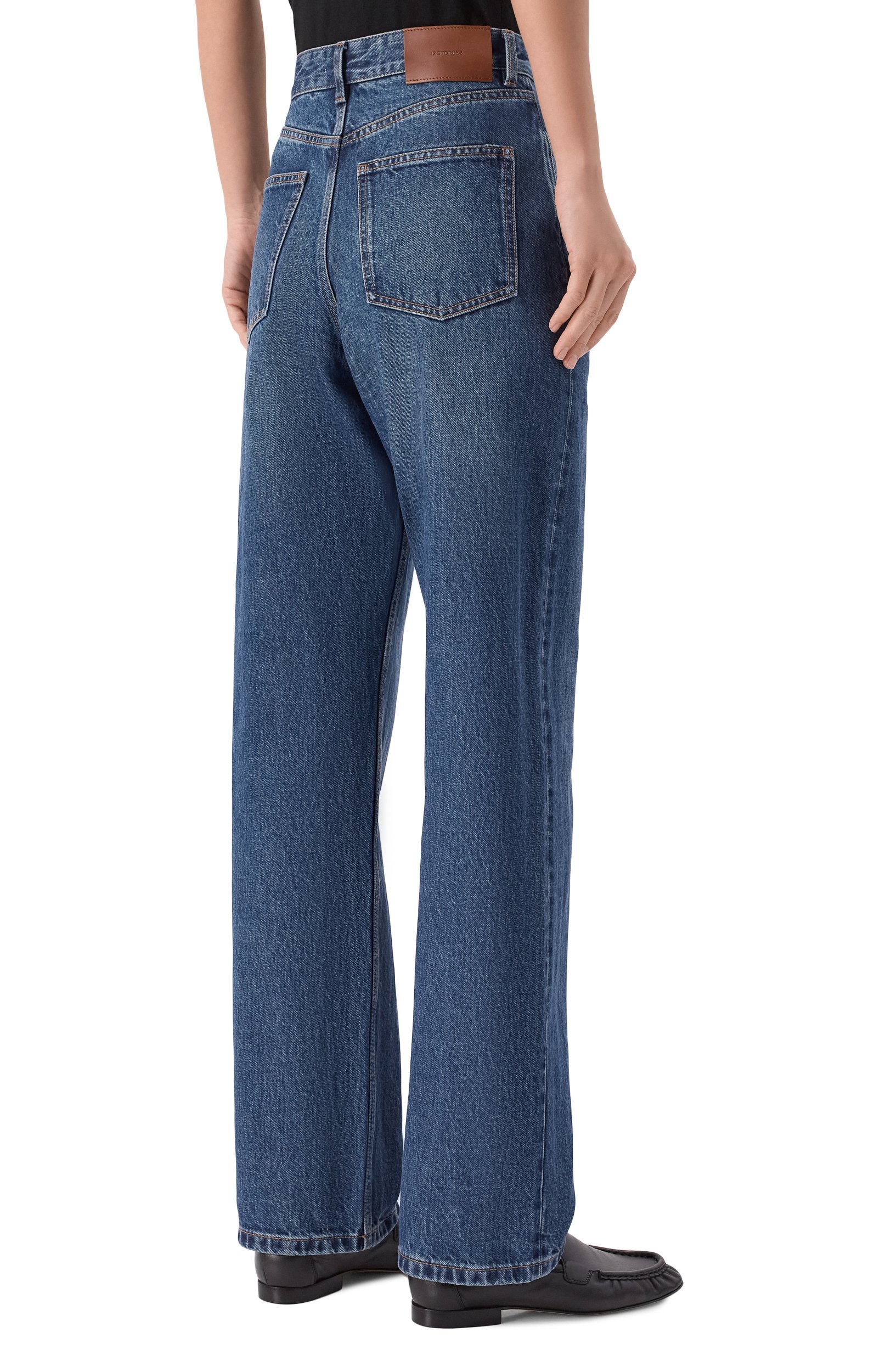 Джинсы selvedge straight 3212 12 STOREEZ синего цвета по цене 22000 руб., арт. 138602, фото 4 Джинсы selvedge straight 3212 12 STOREEZ, арт. 138602, фото 4