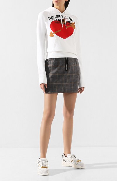 Хлопковое худи HELMUT LANG белого цвета по цене 26300 руб., арт. J06DW508, фото 2 Хлопковое худи HELMUT LANG, арт. J06DW508, фото 2