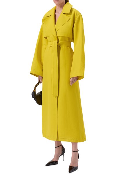 Тренч ALAIA желтого цвета по цене 477500 руб., арт. AA9M1199W144C, фото 2 Тренч ALAIA, арт. AA9M1199W144C, фото 2