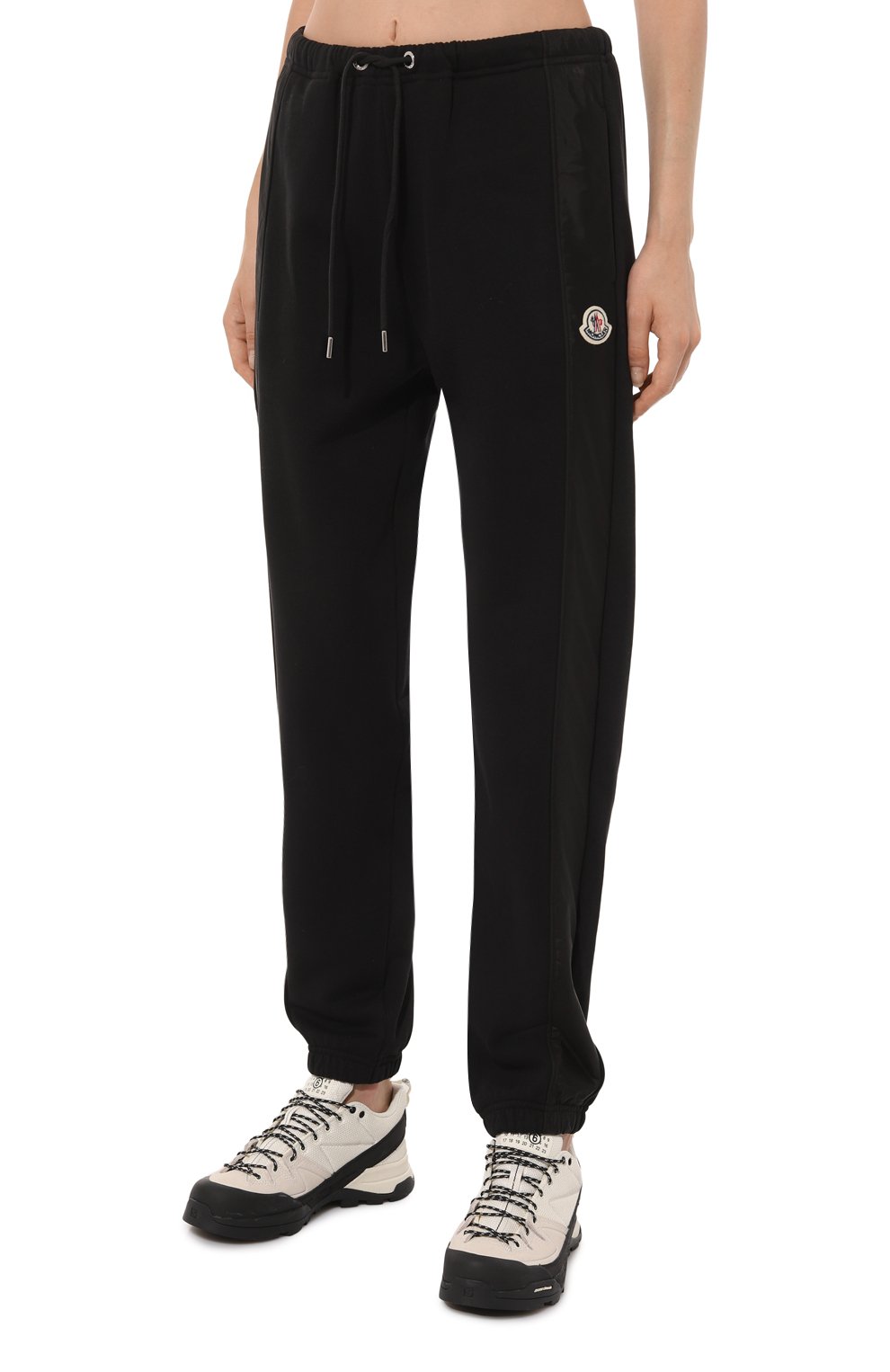 Хлопковые джоггеры MONCLER, арт. 8H000-17-899U5, фото 3