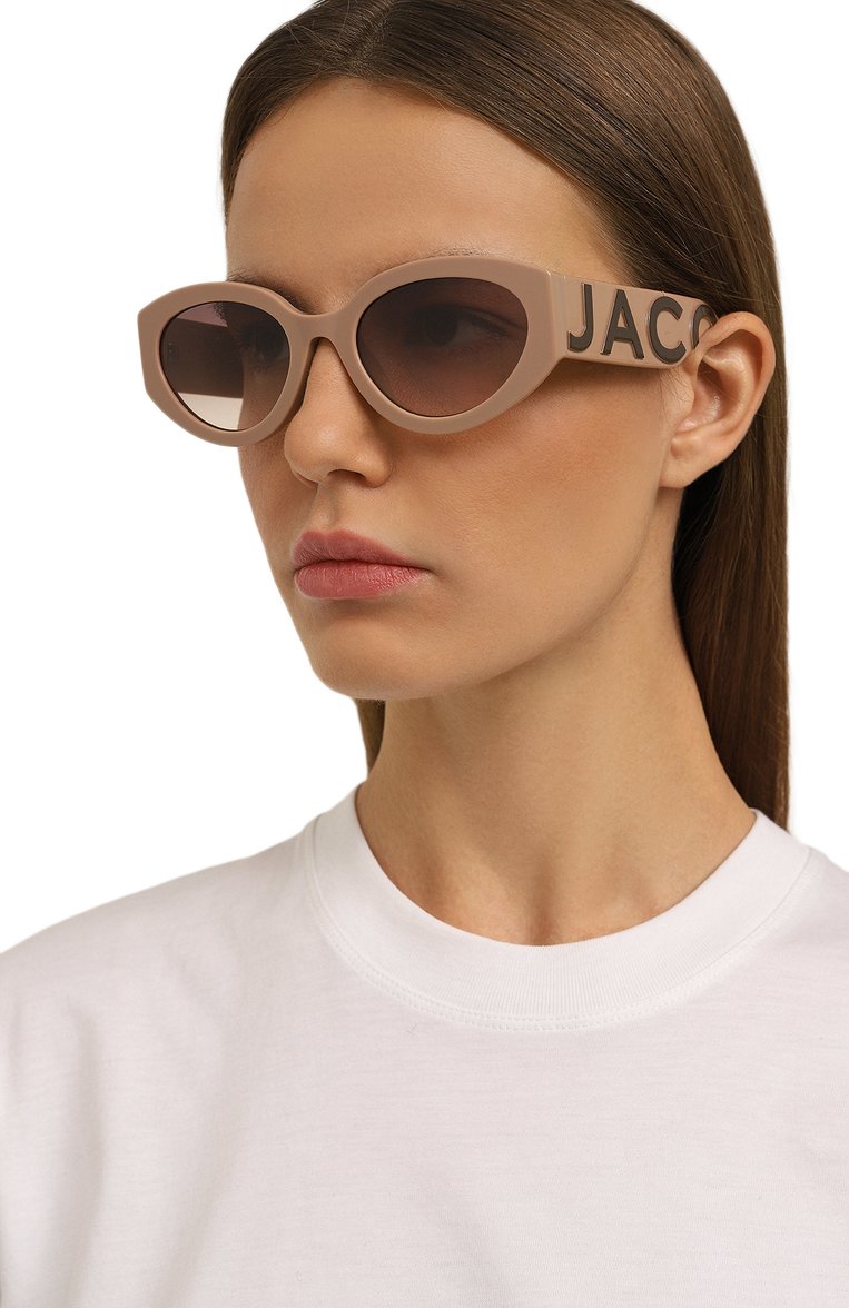 Женские солнцезащитные очки MARC JACOBS (THE) бежевого цвета, арт. MARC 694/G N0Y | Фото 2 (Нос: Не проставлено; Тип очков: С/з; Региональные ограничения белый список (Axapta Mercury): Не проставлено; Материал: Пластик; Оптика Гендер: оптика-женское; Очки форма: Овальные)