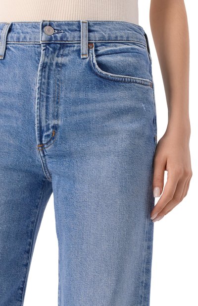 Джинсы harper AGOLDE голубого цвета по цене 52400 руб., арт. A91531854, фото 5 Джинсы harper AGOLDE, арт. A91531854, фото 5