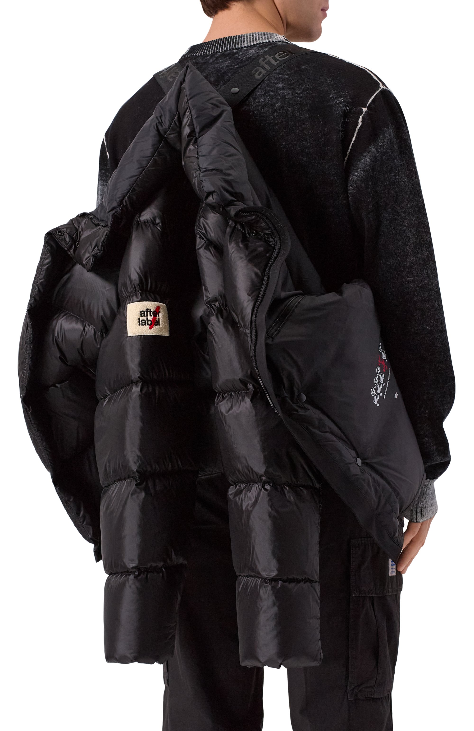 Пуховик AFTER LABEL черного цвета по цене 74800 руб., арт. CHAM0NIX/N051, фото 6 Пуховик AFTER LABEL, арт. CHAM0NIX/N051, фото 6