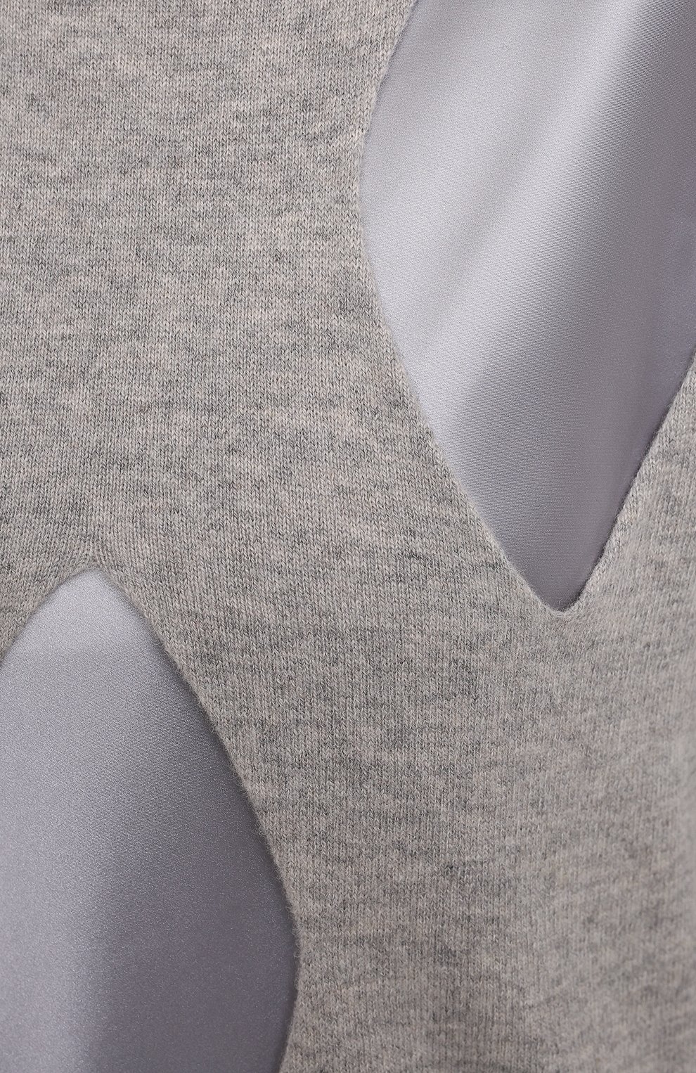 Пуловер из шерсти и кашемира JW ANDERSON серого цвета по цене 71650 руб., арт. KW0519 YN0157, фото 5 Пуловер из шерсти и кашемира JW ANDERSON, арт. KW0519 YN0157, фото 5