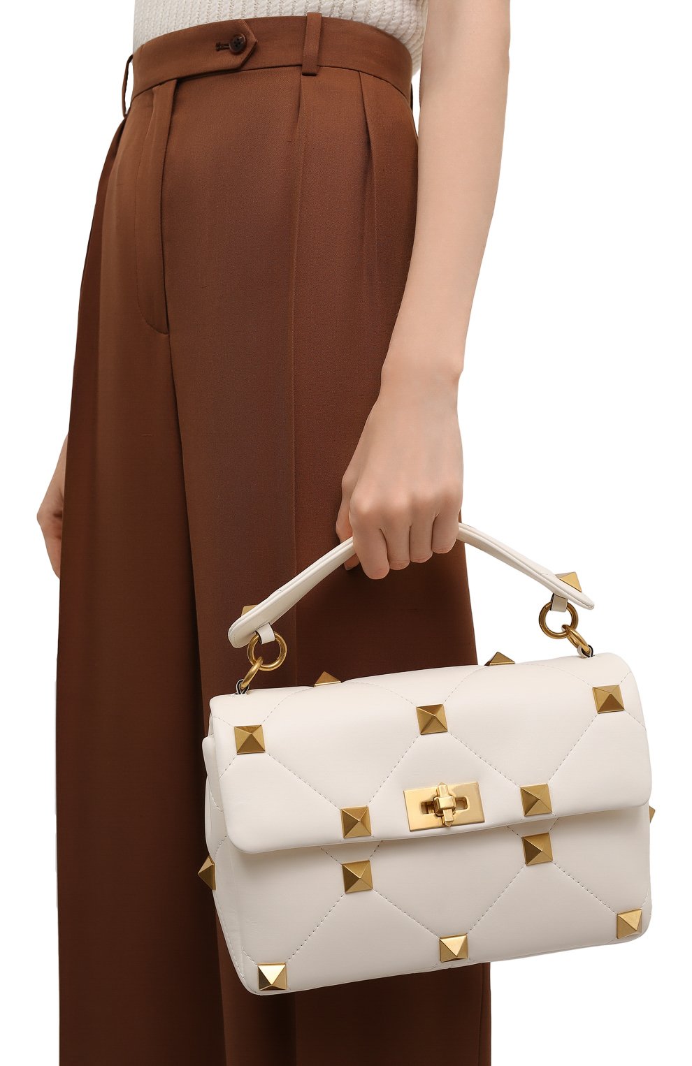 Сумка roman stud large VALENTINO белого цвета по цене 363000 руб., арт. WW2B0I60/BSF, фото 2 Сумка roman stud large VALENTINO, арт. WW2B0I60/BSF, фото 2