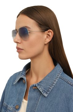 Женские солнцезащитные очки RAY-BAN голубого цвета, арт. 3025-003/3F | Фото 2 (Кросс-КТ: С/з-унисекс; Нос: Не проставлено; Тип очков: С/з; Материал: Металл; Очки форма: Авиаторы; Оптика Гендер: оптика-унисекс)