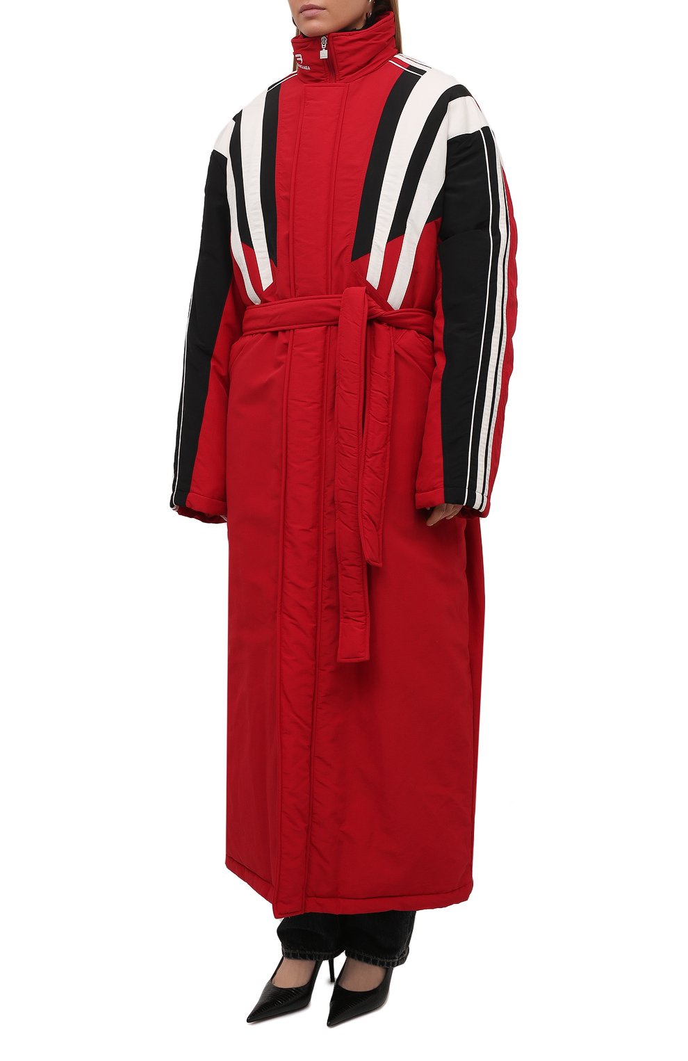 Утепленное пальто BALENCIAGA красного цвета по цене 242500 руб., арт. 675469/TK048, фото 3 Утепленное пальто BALENCIAGA, арт. 675469/TK048, фото 3