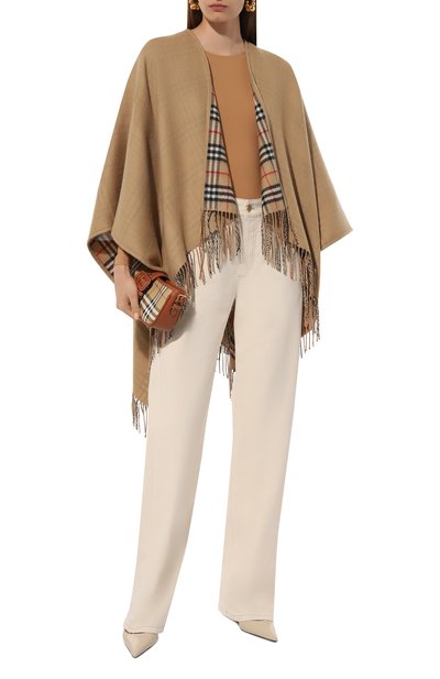 Шерстяное пончо BURBERRY бежевого цвета по цене 137000 руб., арт. 8071673, фото 2 Шерстяное пончо BURBERRY, арт. 8071673, фото 2