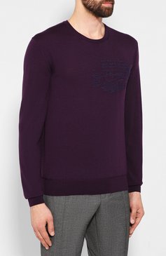 Мужской шерстяной джемпер BERLUTI фиолетового цвета, арт. R15KRL115-005 | Фото 3 (Рукава от горловины: Длинные; Материал внешний: Шерсть; Длина (для топов): Стандартные; Рукава: Длинные; Статус проверки: Проверена категория, Проверено; Мужское Кросс-КТ: Джемперы; Принт: С принтом; Вырез: Круглый; Материал сплава: Проставлено, Проверено; Драгоценные камни: Проставлено; Стили: Кэжуэл)