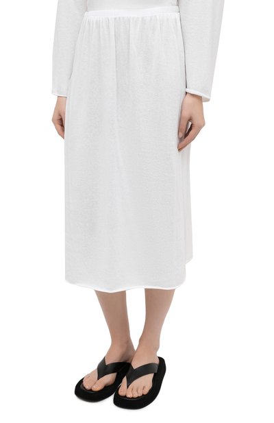 Костюм из вискозы и кашемира PEFORGIRLS белого цвета по цене 7800 руб., арт. PE.100.2022.10.51004.081, фото 4 Костюм из вискозы и кашемира PEFORGIRLS, арт. PE.100.2022.10.51004.081, фото 4