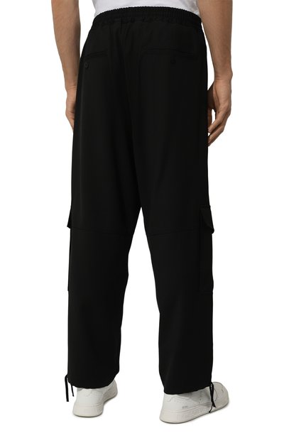 Шерстяные брюки-карго ISABEL BENENATO черного цвета по цене 87550 руб., арт. UW34F24, фото 4 Шерстяные брюки-карго ISABEL BENENATO, арт. UW34F24, фото 4