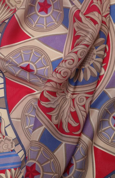 Шелковый платок ампир GOURJI синего цвета по цене 18980 руб., арт. T27AMP7RVI, фото 3 Шелковый платок ампир GOURJI, арт. T27AMP7RVI, фото 3