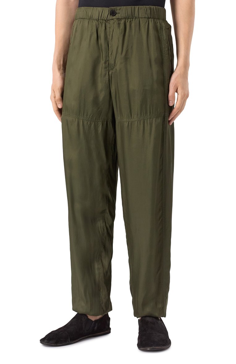 Мужские брюки из вискозы DRIES VAN NOTEN хаки цвета, арт. 251-020932-1427 | Фото 3 (Материал внешний: Вискоза; Длина (брюки, джинсы): Стандартные; Стили: Кэжуэл; Силуэт М (брюки): Джоггеры)