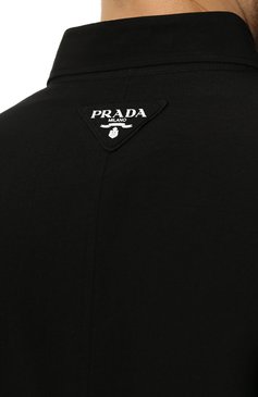 Мужской хлопковый комбинезон PRADA черного цвета, арт. SC567-K2G-F0002-221 | Фото 5 (Рукава: Длинные; Материал внешний: Хлопок; Случай: Повседневный; Стили: Кэжуэл; Материал сплава: Проставлено; Региональные ограничения белый список (Axapta Mercury): Не проставлено; Драгоценные камни: Проставлено; Нос: Не проставлено)