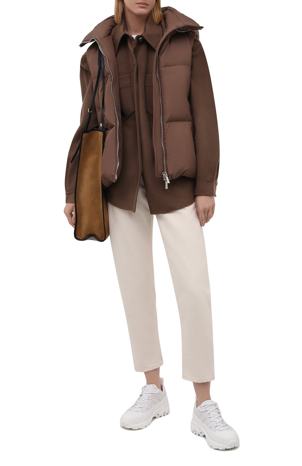 Пуховый жилет MOORER коричневого цвета по цене 123000 руб., арт. FUENTE-PX/M0DGL100007-TEPA346, фото 2 Пуховый жилет MOORER, арт. FUENTE-PX/M0DGL100007-TEPA346, фото 2