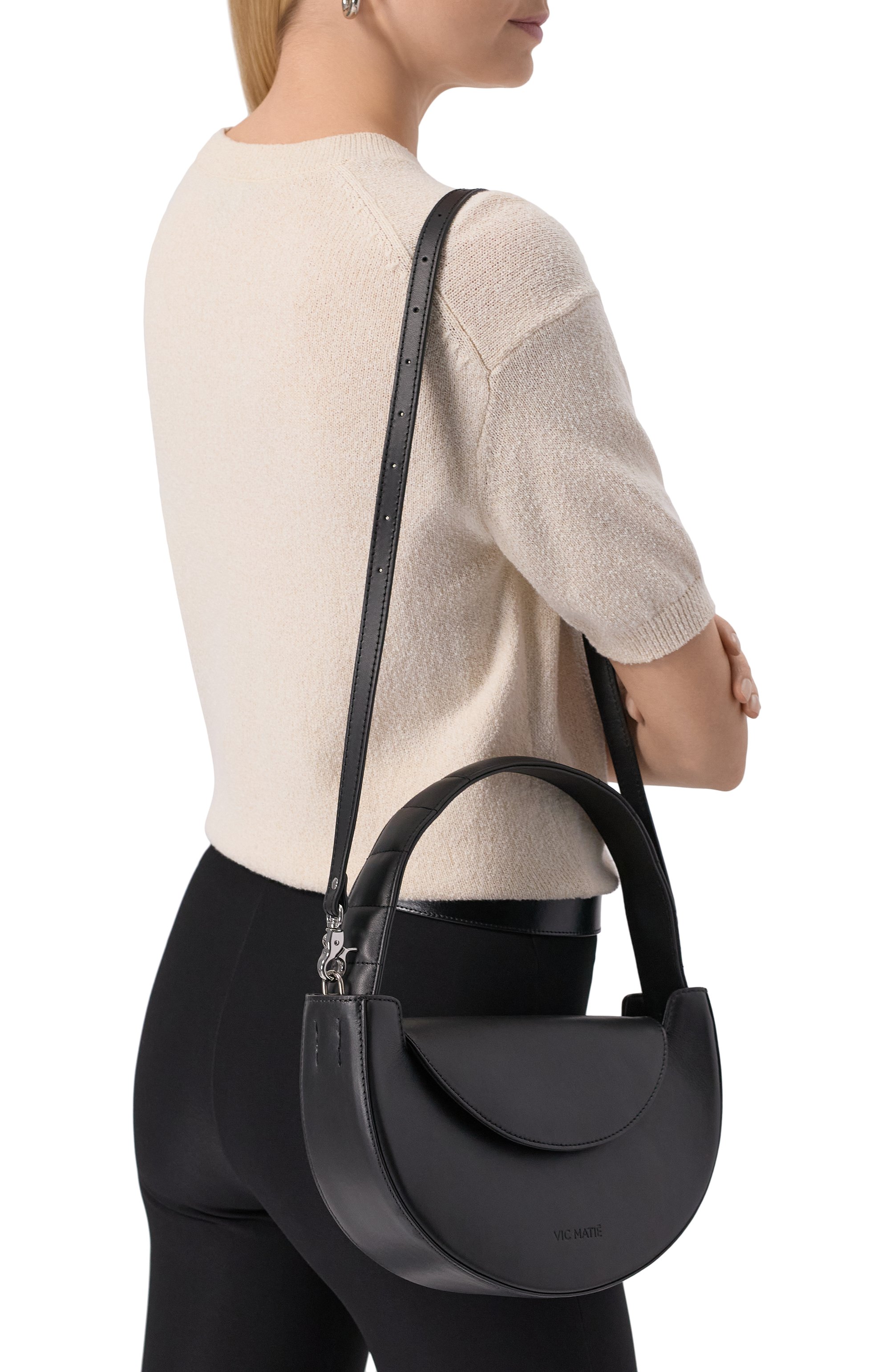 Сумка maya VIC MATIE черного цвета по цене 43950 руб., арт. 1G0546T_999G010101, фото 2 Сумка maya VIC MATIE, арт. 1G0546T_999G010101, фото 2