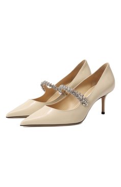 Женские кожаные туфли bing pump 65 JIMMY CHOO кремвого цвета, арт. BING PUMP 65/PAT | Фото 1 (Каблук высота: Средний; Подошва: Плоская; Материал внешний: Натуральная кожа; Драгоценные камни: Проставлено; Материал внутренний: Натуральная кожа; Материал сплава: Проставлено; Каблук тип: Шпилька)
