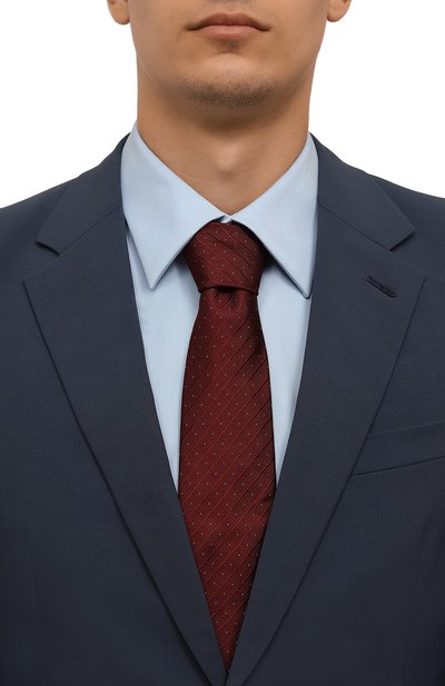 Шелковый галстук PRADA бордового цвета по цене 23000 руб., арт. UCR77-1LUI-F0383-141, фото 2 Шелковый галстук PRADA, арт. UCR77-1LUI-F0383-141, фото 2