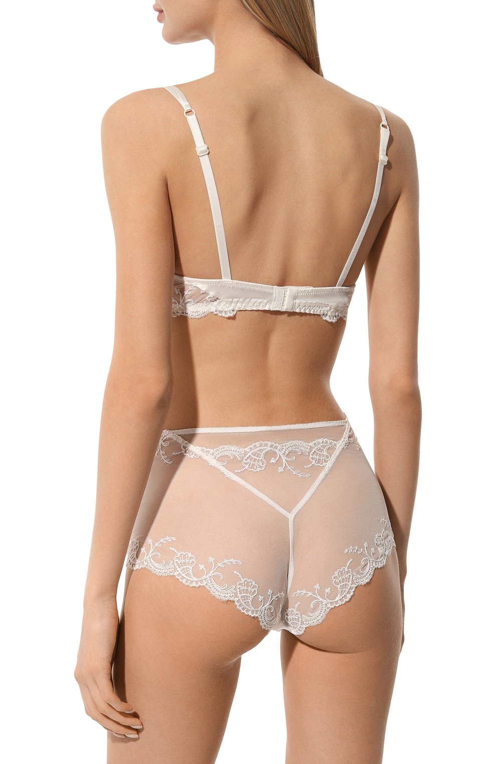 Бюстгальтер LISE CHARMEL белого цвета по цене 27810 руб., арт. ACC8580, фото 3 Бюстгальтер LISE CHARMEL, арт. ACC8580, фото 3