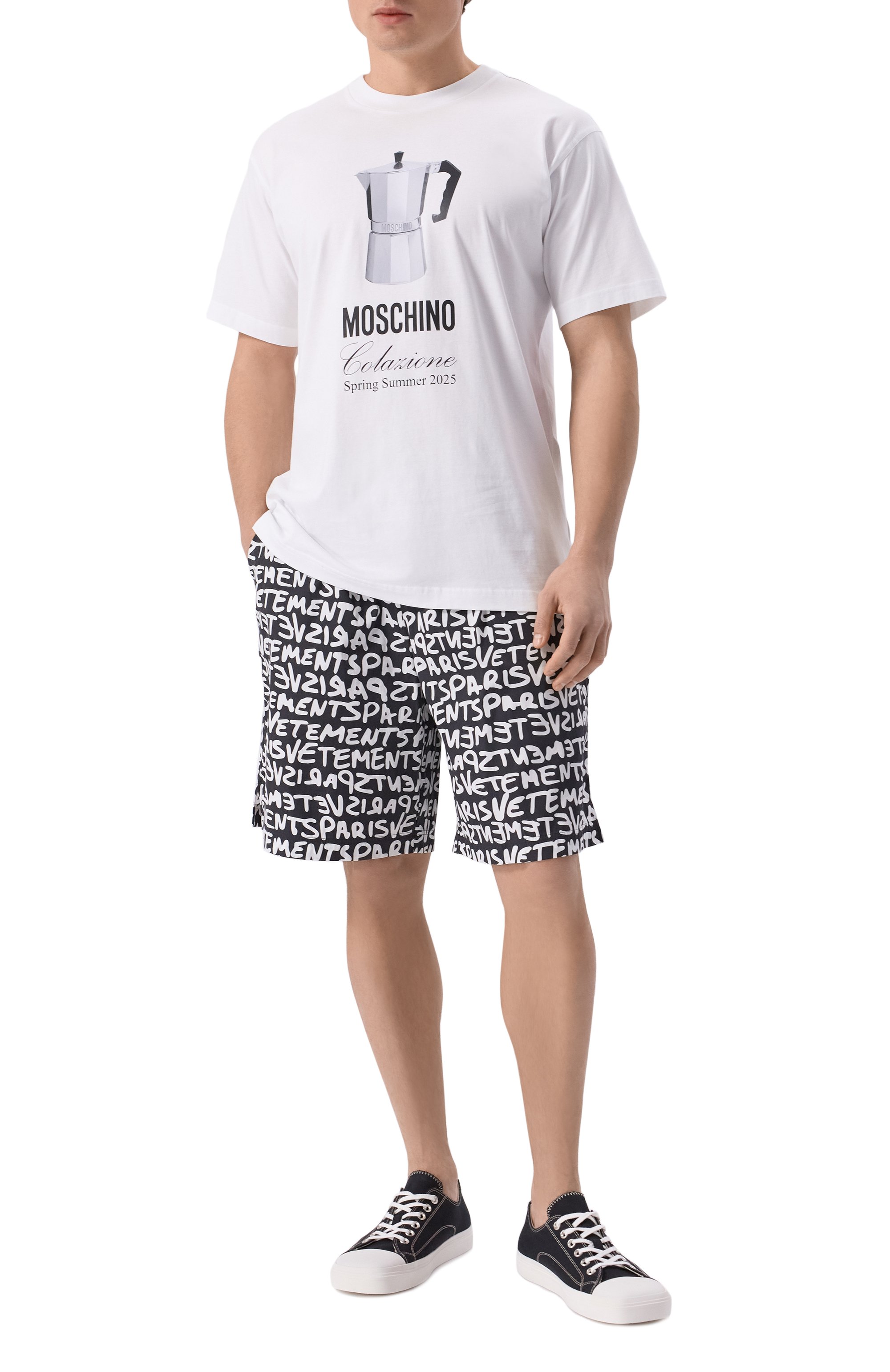Хлопковые шорты VETEMENTS черно-белого цвета по цене 95050 руб., арт. UE64SS300BW, фото 2 Хлопковые шорты VETEMENTS, арт. UE64SS300BW, фото 2