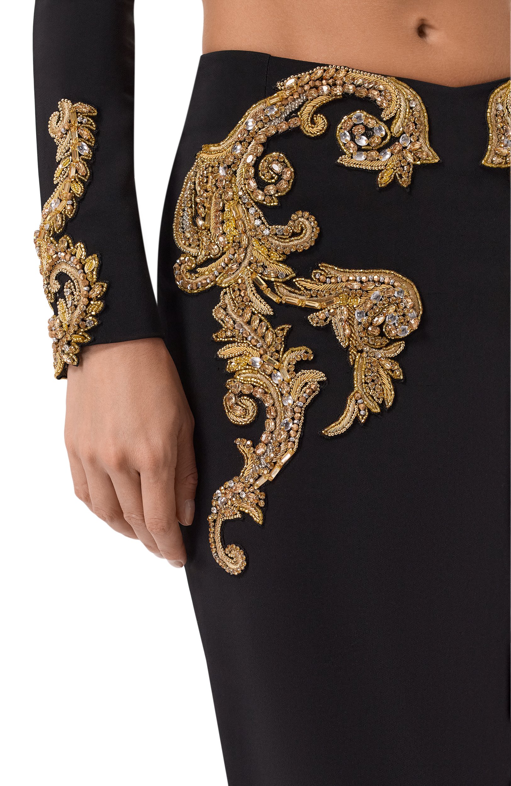 Юбка с отделкой бисером ZUHAIR MURAD черного цвета по цене 356500 руб., арт. PSK26035/CRCA022, фото 5 Юбка с отделкой бисером ZUHAIR MURAD, арт. PSK26035/CRCA022, фото 5
