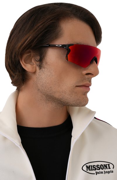 Солнцезащитные очки OAKLEY розового цвета по цене 21300 руб., арт. 9454-945402, фото 2 Солнцезащитные очки OAKLEY, арт. 9454-945402, фото 2