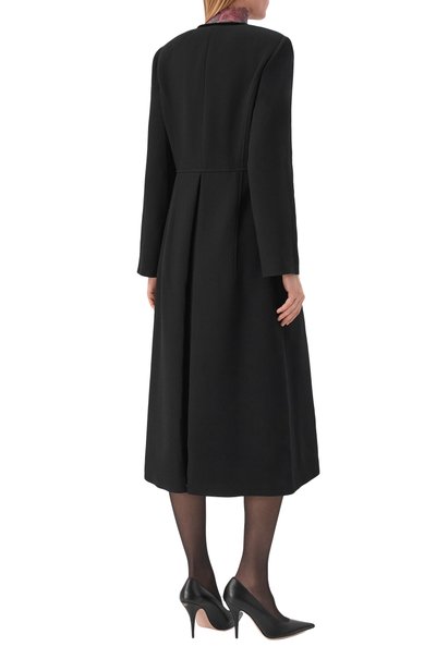 Пальто из вискозы и шерсти VALENTINO черного цвета по цене 699500 руб., арт. 9B3CA8EB/A9A, фото 4 Пальто из вискозы и шерсти VALENTINO, арт. 9B3CA8EB/A9A, фото 4