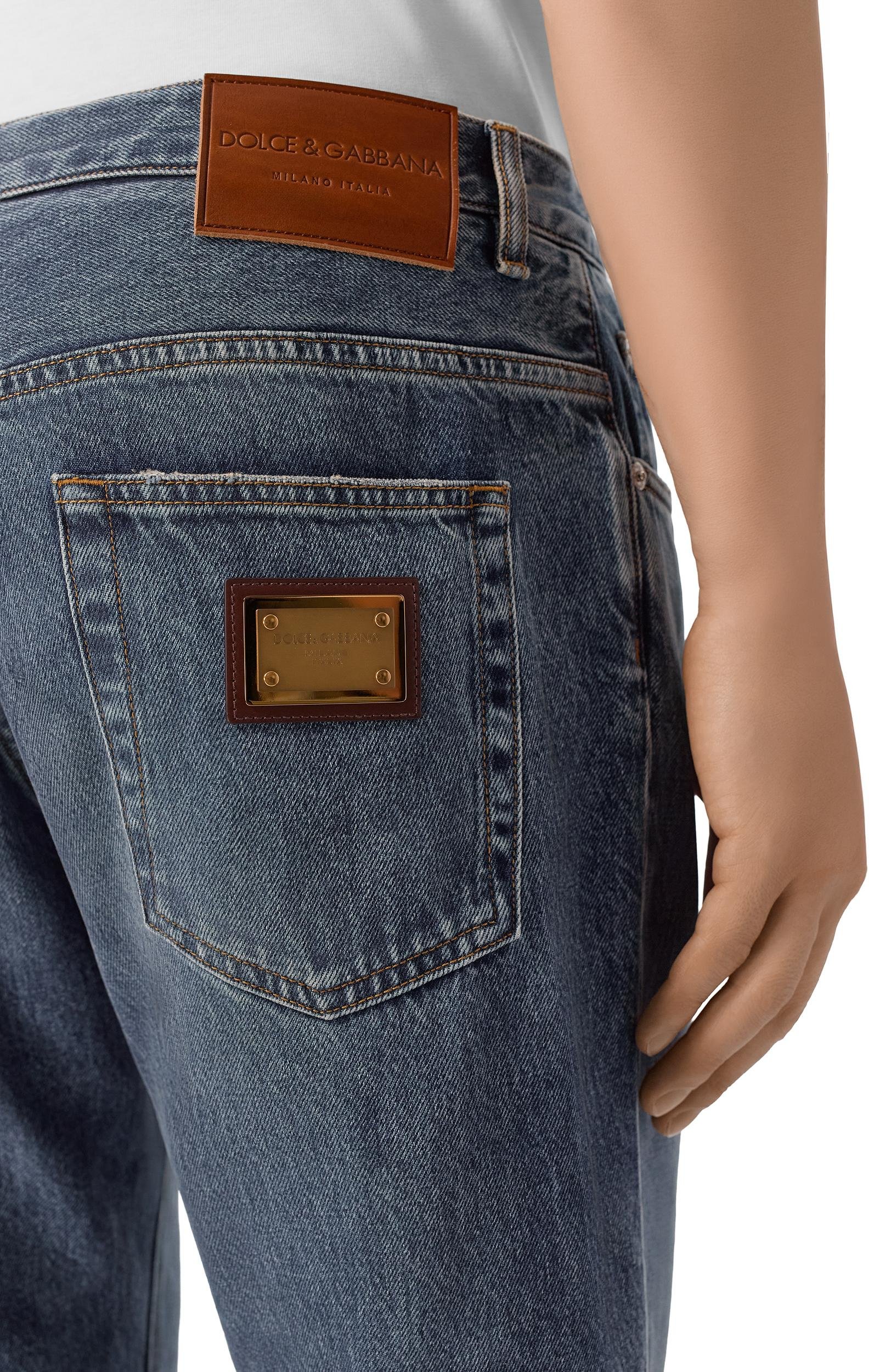 Джинсы slim DOLCE & GABBANA синего цвета по цене 98950 руб., арт. GY07LD/G8PZ7, фото 5 Джинсы slim DOLCE & GABBANA, арт. GY07LD/G8PZ7, фото 5